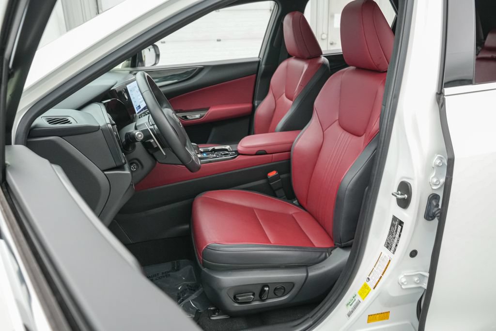 Used 2024 Lexus NX 250 FWD image 11