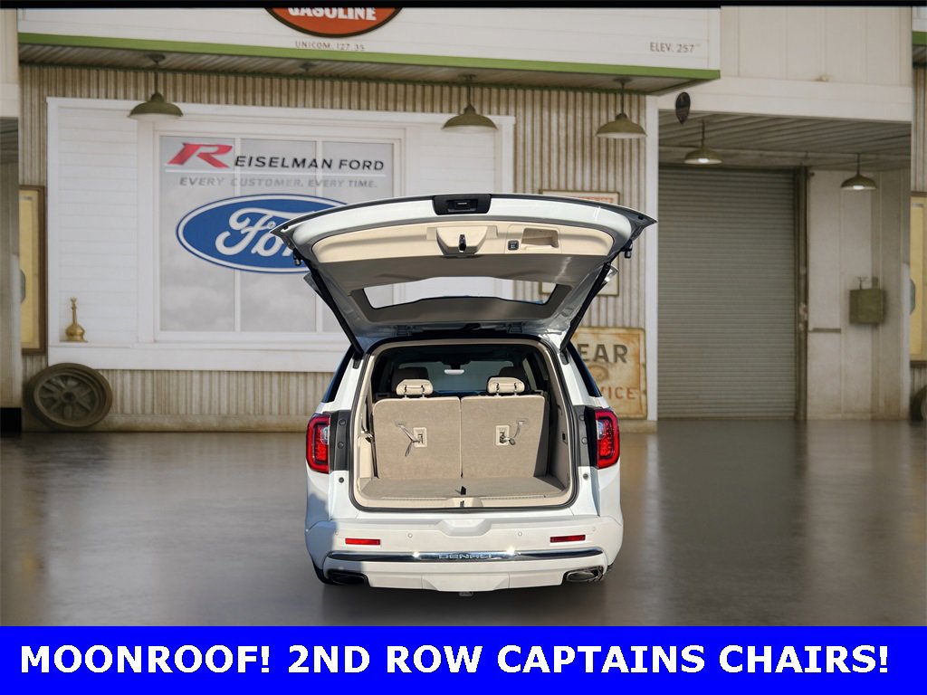 Used 2021 GMC Acadia Denali w/ Denali Technology Package image 7