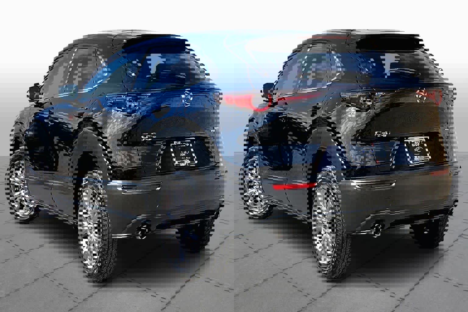 Used 2021 MAZDA CX-30 FWD 2.5 S w/ Preferred Package image 4