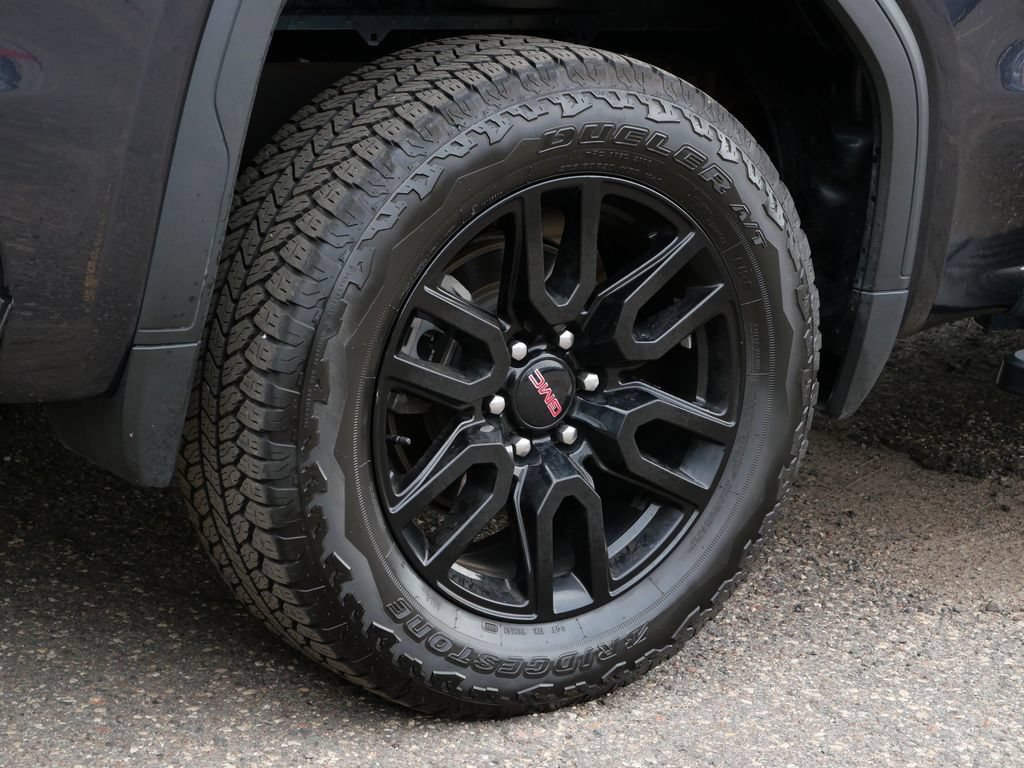Used 2022 GMC Sierra 1500 Elevation w/ LPO, Elevation Black Package AWD/4WD image 7