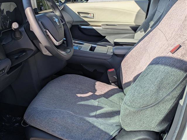 Used 2024 Toyota Sienna XLE image 15
