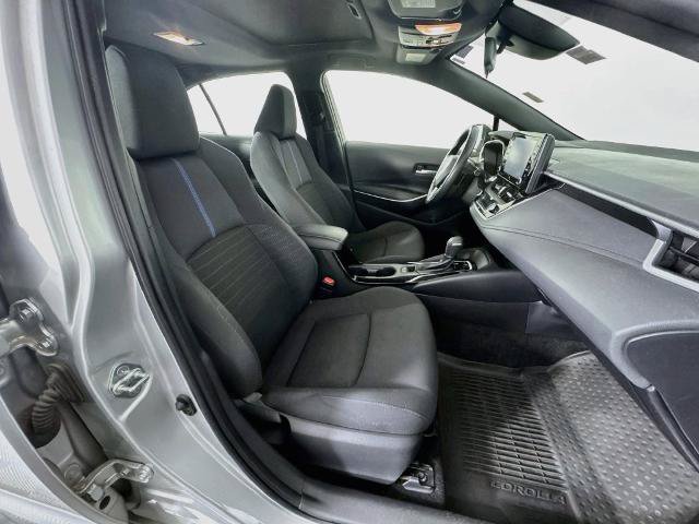 Used 2022 Toyota Corolla SE w/ SE Premium Package FWD image 26