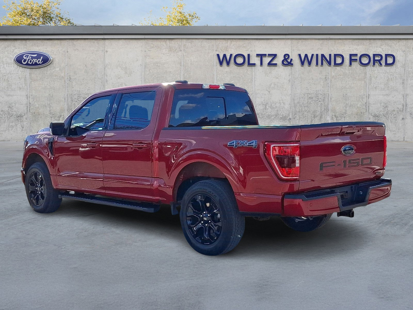 Certified 2022 Ford F150 XLT w/ Equipment Group 302A High image 5