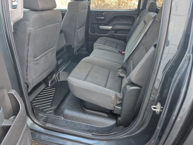 Used 2018 Chevrolet Silverado 1500 LT w/ All Star Edition image 12