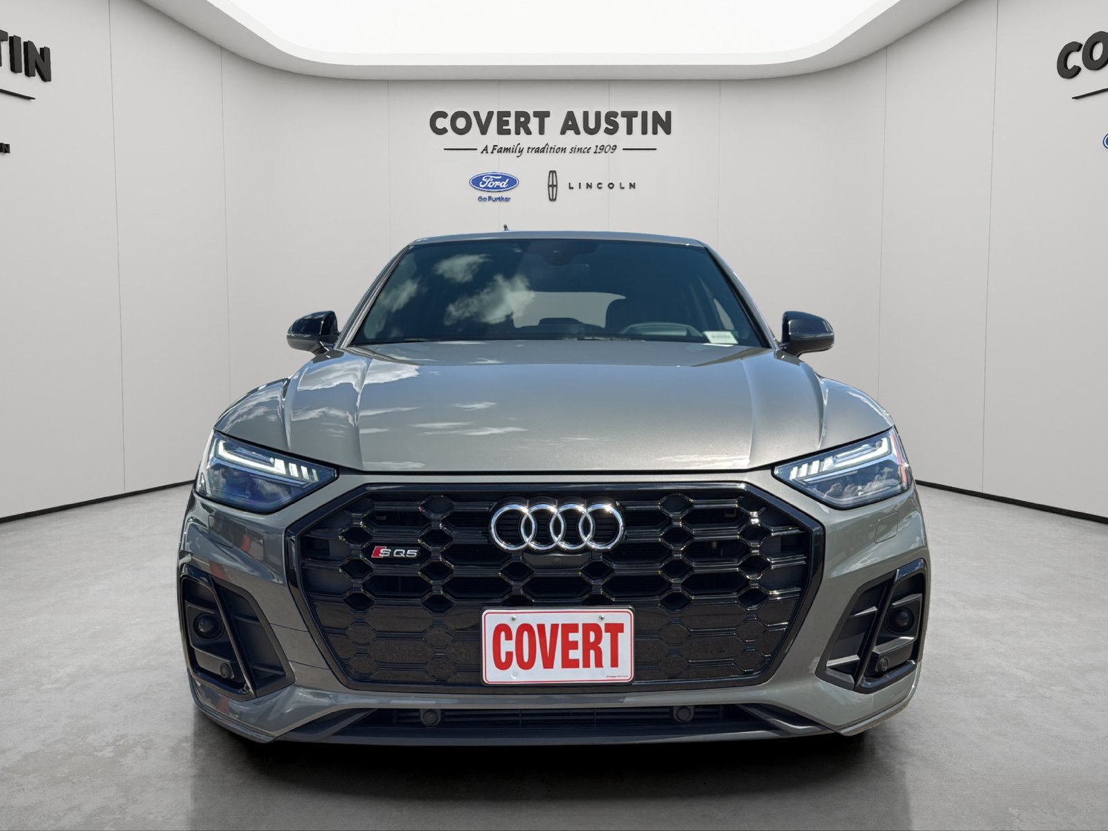 Used 2023 Audi SQ5 Prestige w/ Prestige Package AWD/4WD image 8