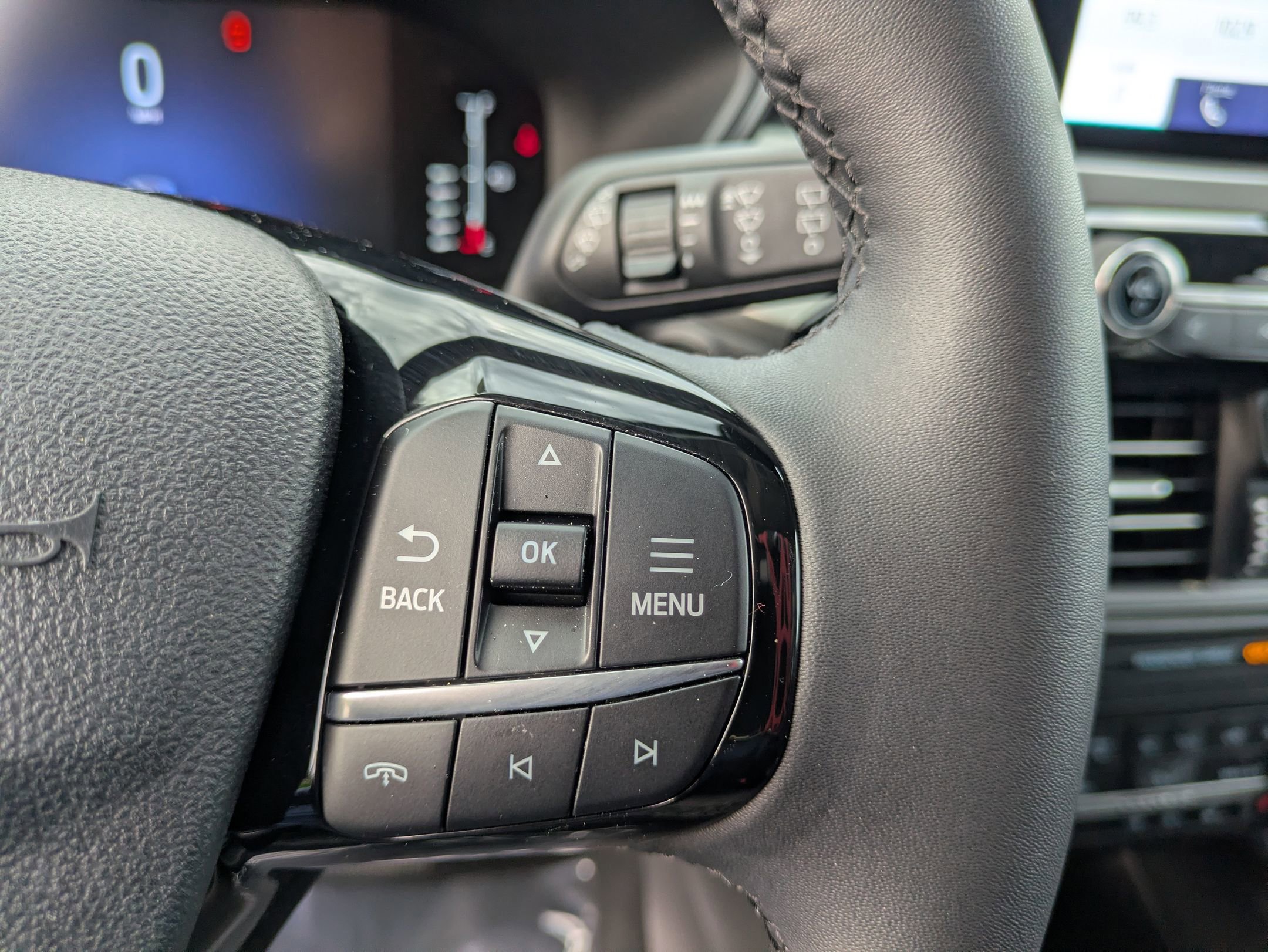 Certified 2023 Ford Escape Active w/ Cold Weather Package FWD image 19