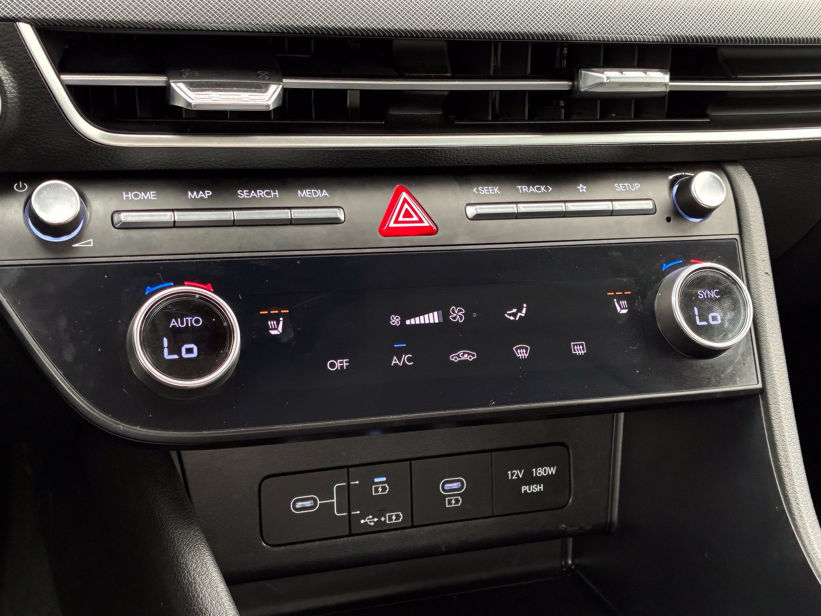 Used 2025 Hyundai Sonata SEL FWD image 22