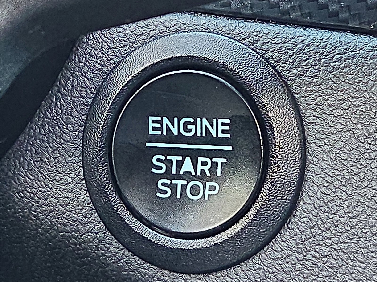 Certified 2024 Ford Escape ST-Line image 20