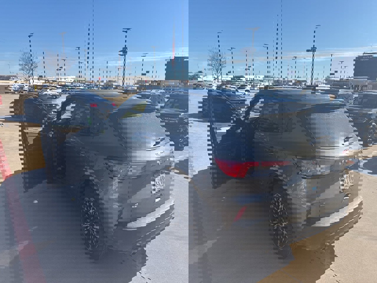 Certified 2022 Ford Escape SE w/ SE Sport Appearance Package image 2