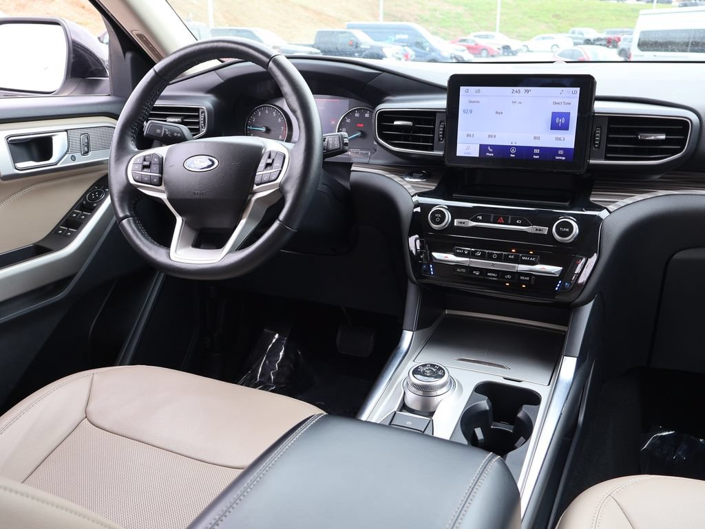 Certified 2023 Ford Explorer Limited AWD/4WD image 16