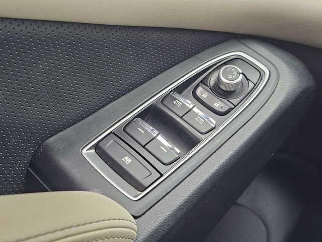 Used 2020 Subaru Ascent Limited w/ Popular Package #2 image 16