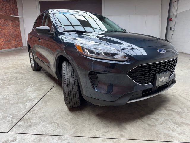 Certified 2022 Ford Escape SE w/ Convenience Package image 7