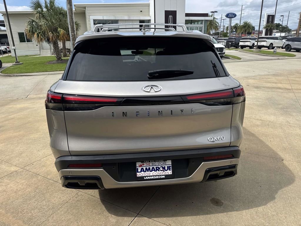 Used 2024 INFINITI QX60 Luxe FWD image 7