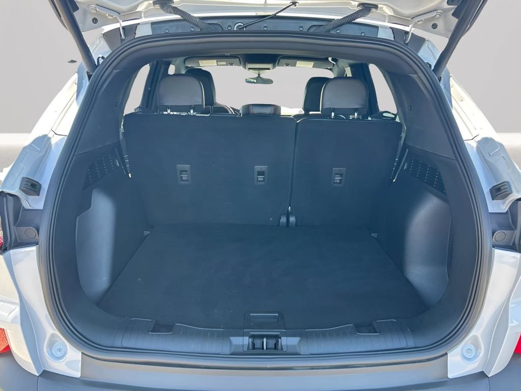 Certified 2025 Ford Escape ST-Line w/ Tech Pack #1 AWD/4WD image 21