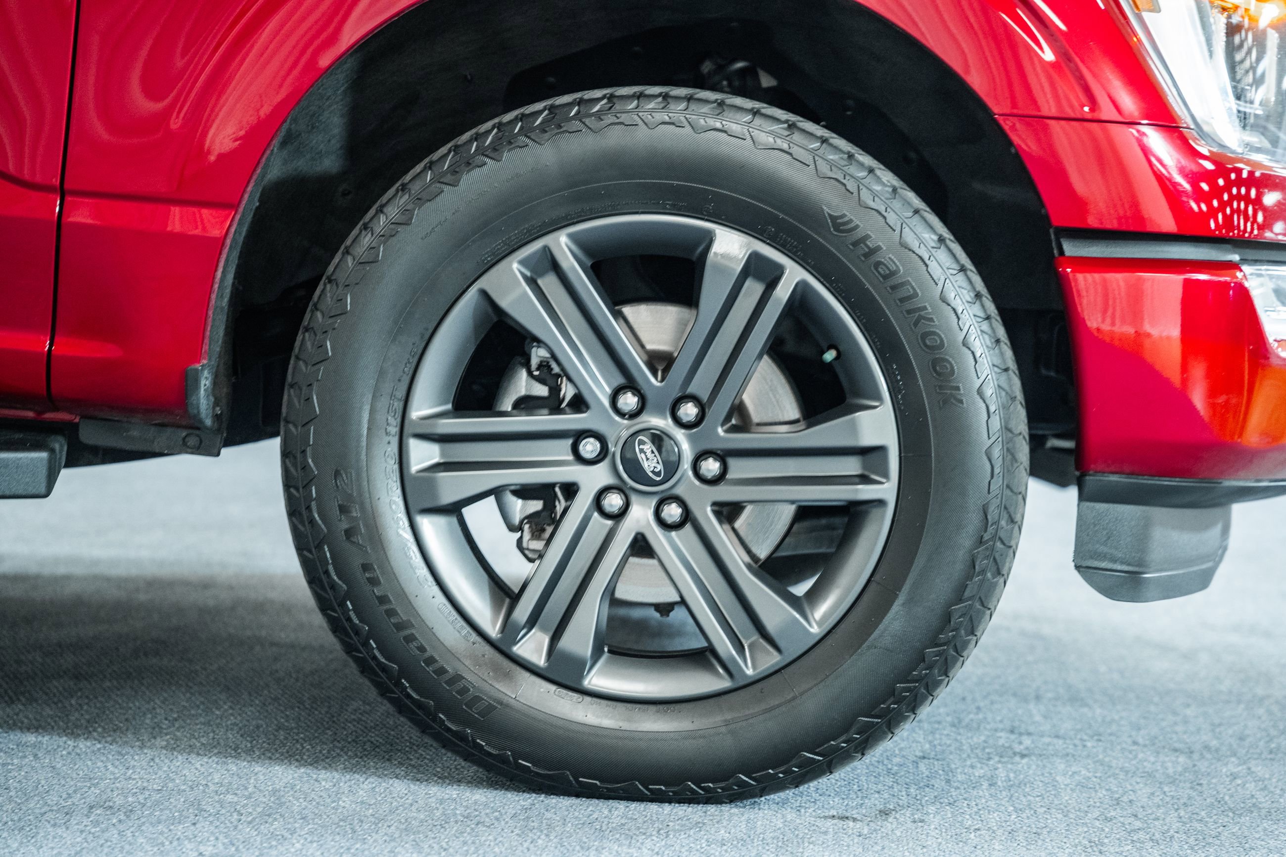 Certified 2023 Ford F150 Lariat w/ Equipment Group 502A High image 18