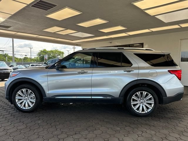 Certified 2024 Ford Explorer Limited w/ Limited Technology Package AWD/4WD image 2