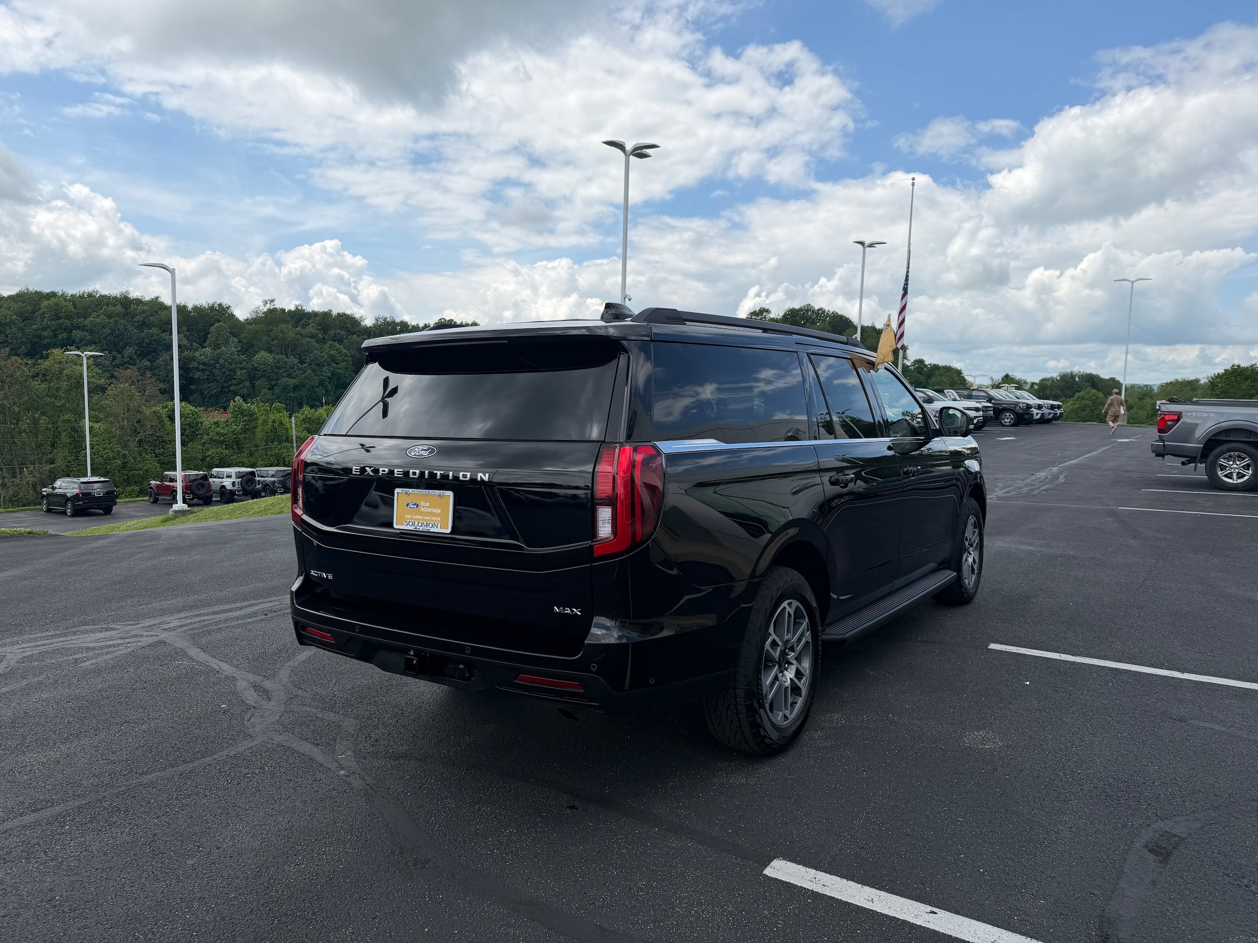 Certified 2025 Ford Expedition Max Active AWD/4WD image 6