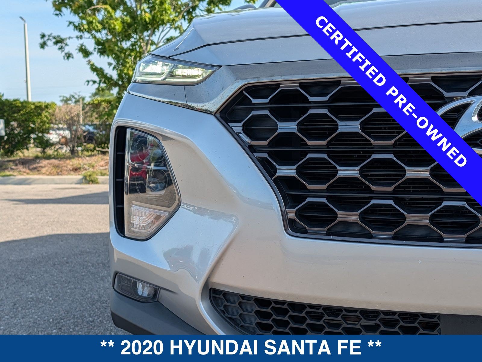 Used 2020 Hyundai Santa Fe Limited FWD image 9