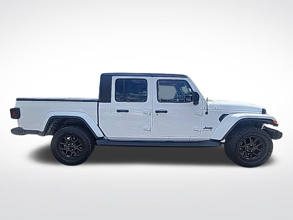 Used 2020 Jeep Gladiator Overland w/ Cold Weather Group AWD/4WD image 8