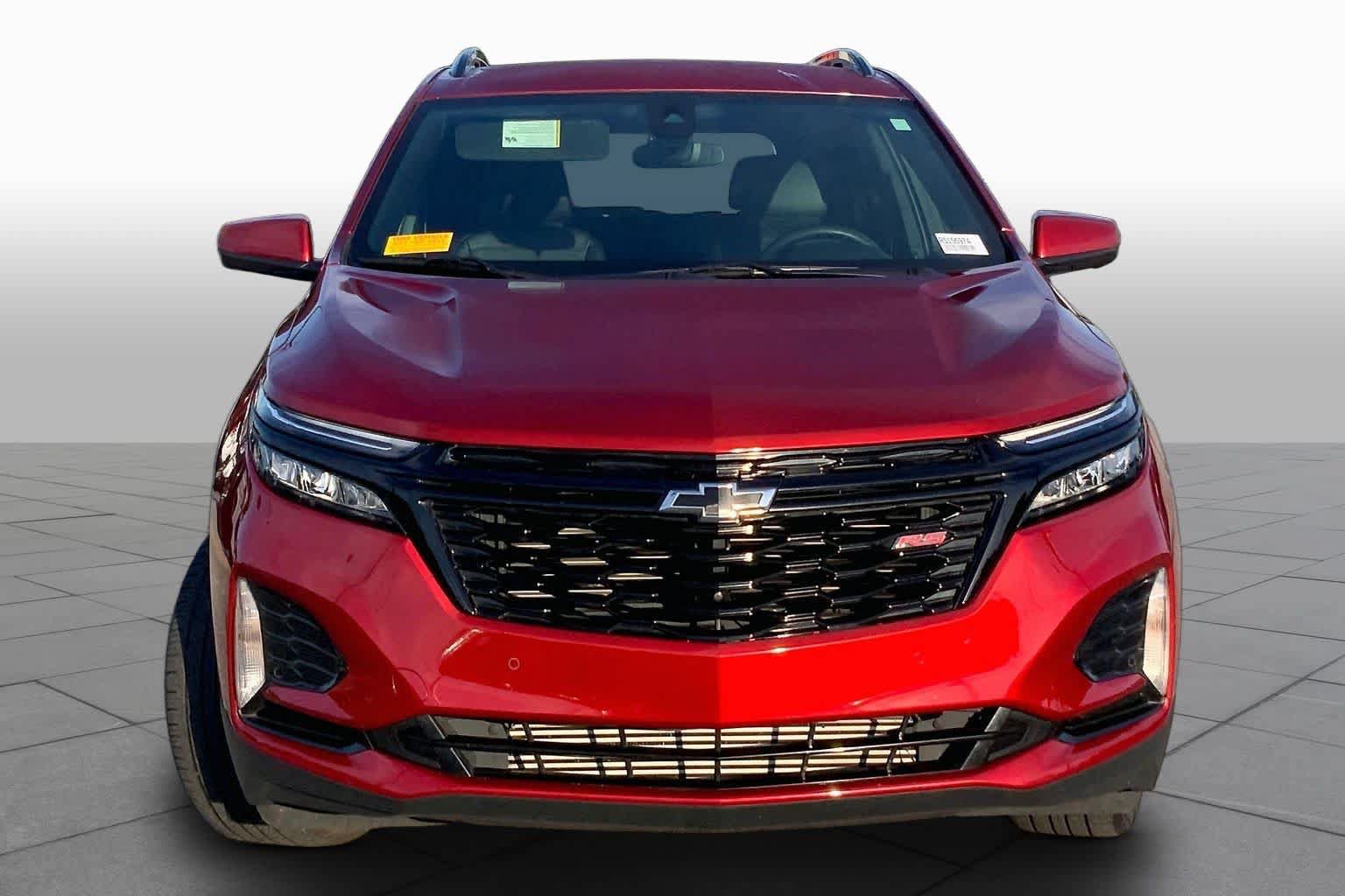 Used 2024 Chevrolet Equinox RS w/ RS Leather Package FWD image 4