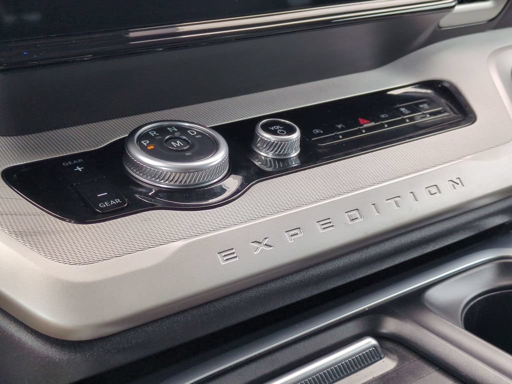 Certified 2025 Ford Expedition Max Active RWD image 20