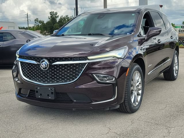 Used 2022 Buick Enclave Avenir w/ Avenir Technology Package AWD/4WD image 3