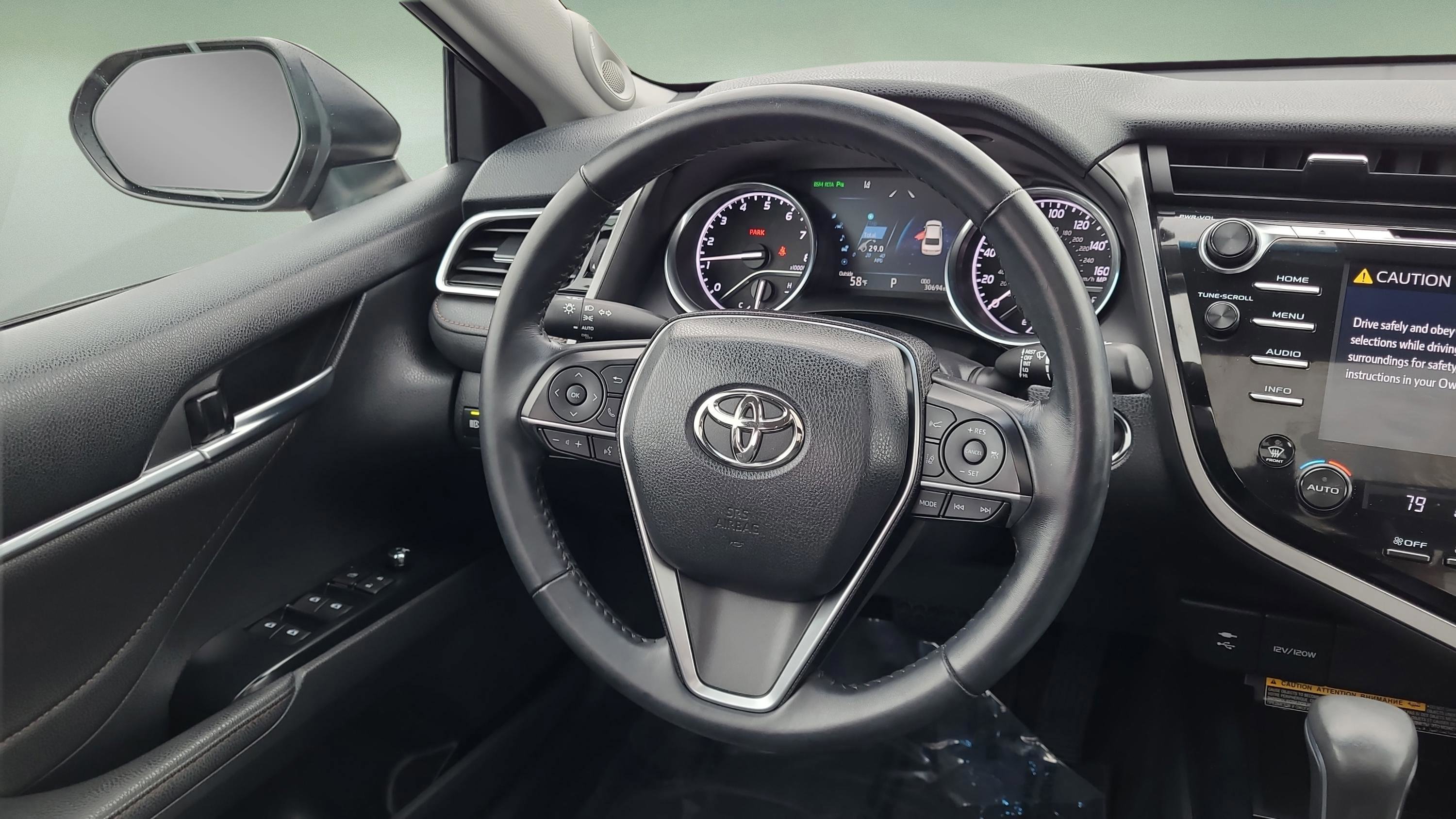 Used 2018 Toyota Camry XLE w/ Audio Package image 12