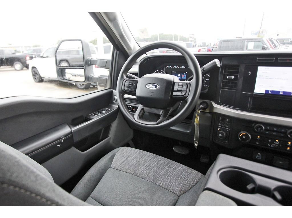 Certified 2024 Ford F250 XLT image 11