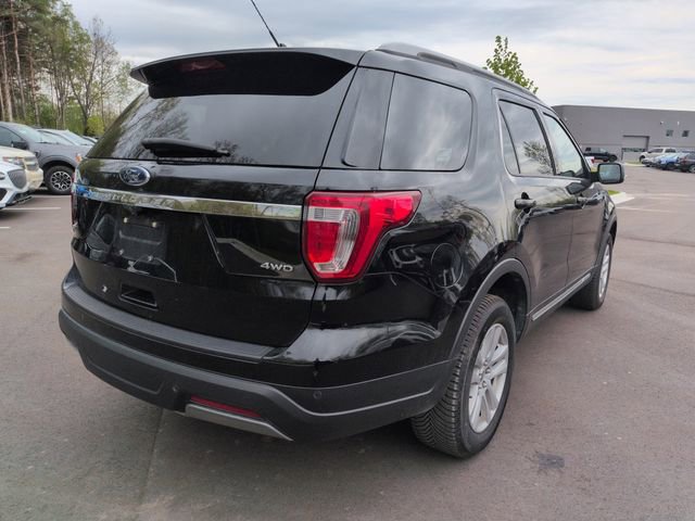 Certified 2019 Ford Explorer XLT w/ Equipment Group 201A AWD/4WD image 5