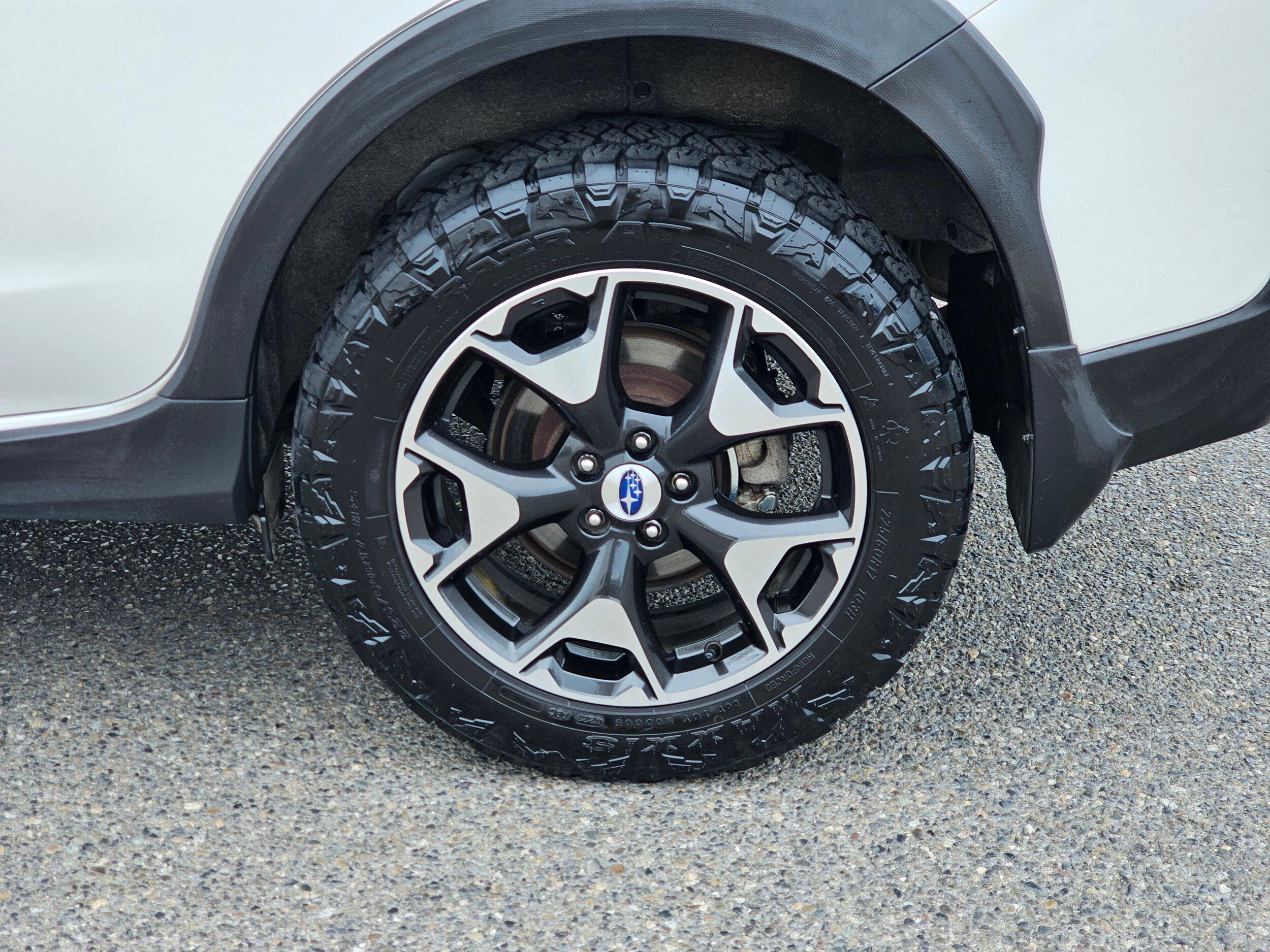 Used 2018 Subaru Crosstrek 2.0i Premium w/ Popular Package #2 AWD/4WD image 9