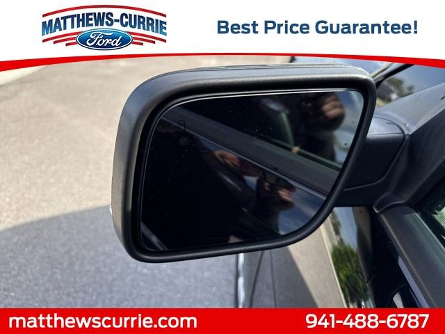 Certified 2018 Ford Explorer XLT w/ Equipment Group 202A AWD/4WD image 9