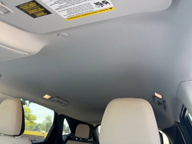Certified 2022 Ford Escape SE w/ SE Sport Appearance Package AWD/4WD image 14