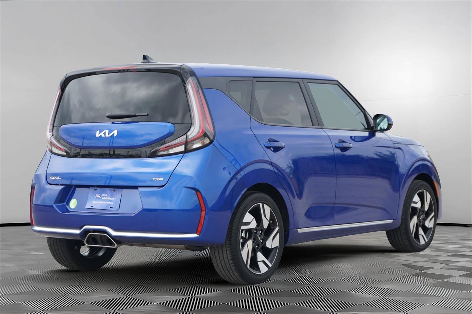 Used 2024 Kia Soul GT-Line w/ Option Group 020 FWD image 5