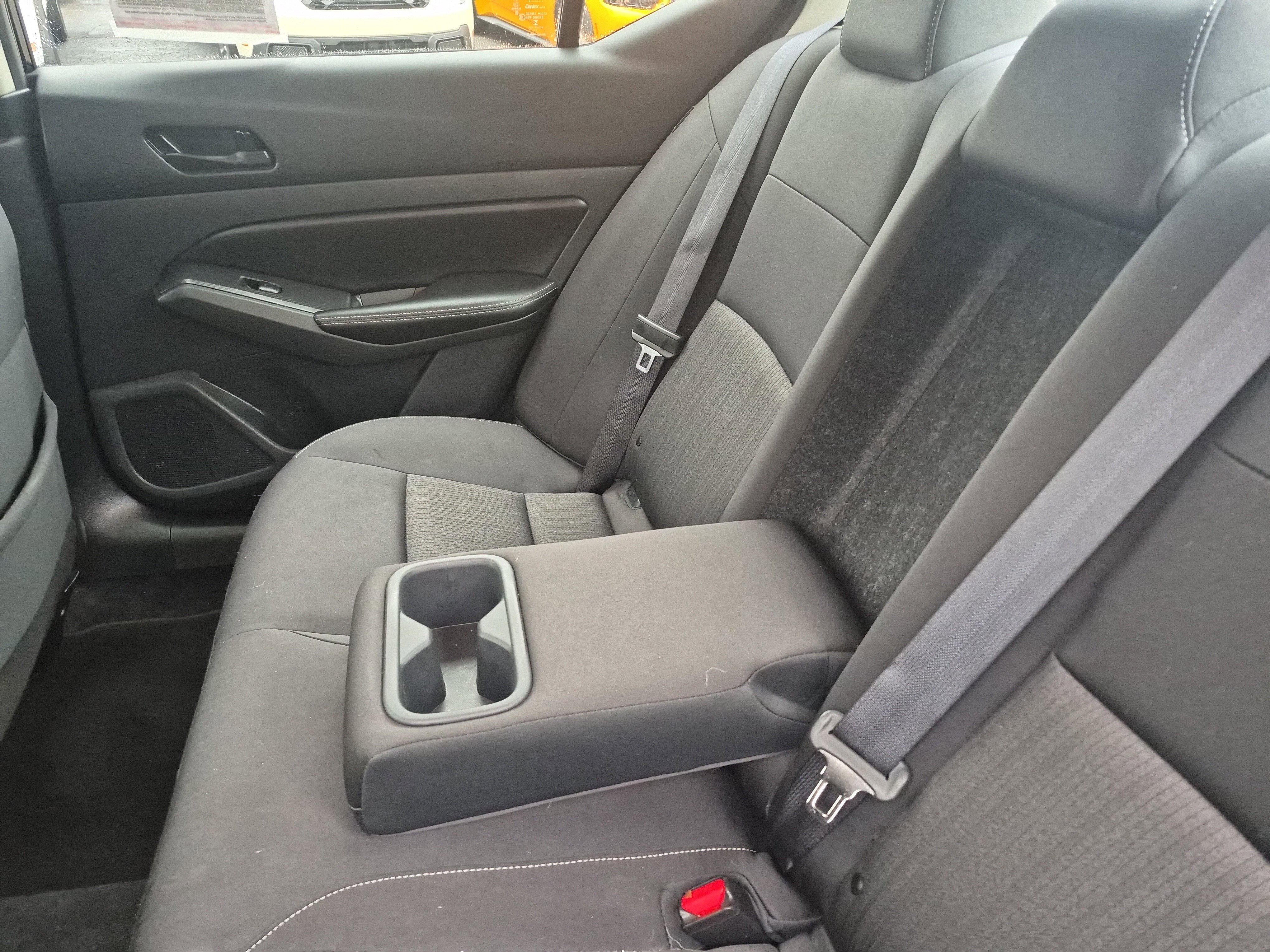 Used 2024 Nissan Altima 2.5 SV w/ SV Premium Package image 17