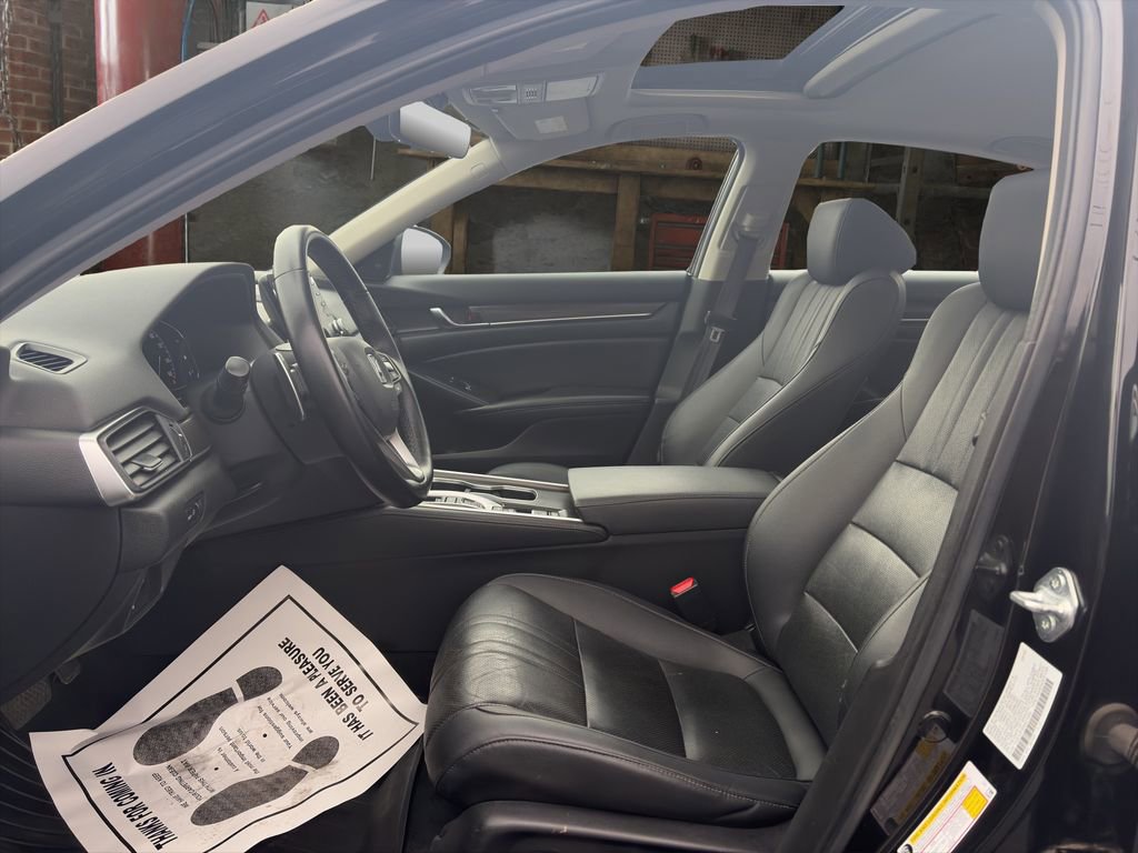 Used 2022 Honda Accord EX-L image 18