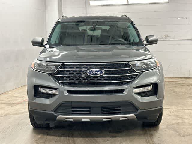 Certified 2024 Ford Explorer XLT w/ Equipment Group 202A AWD/4WD image 30