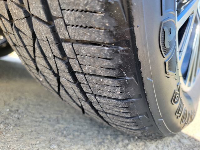 Certified 2023 Ford Escape SE FWD image 18