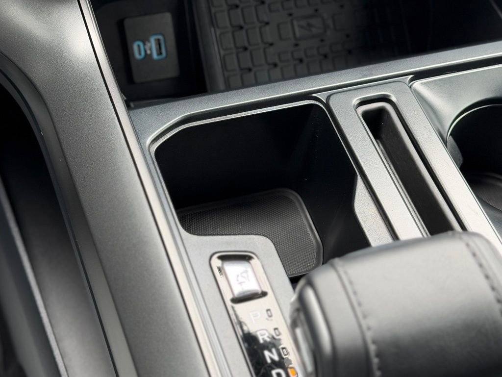 Certified 2024 Ford F150 XLT w/ Equipment Group 302A MID image 19