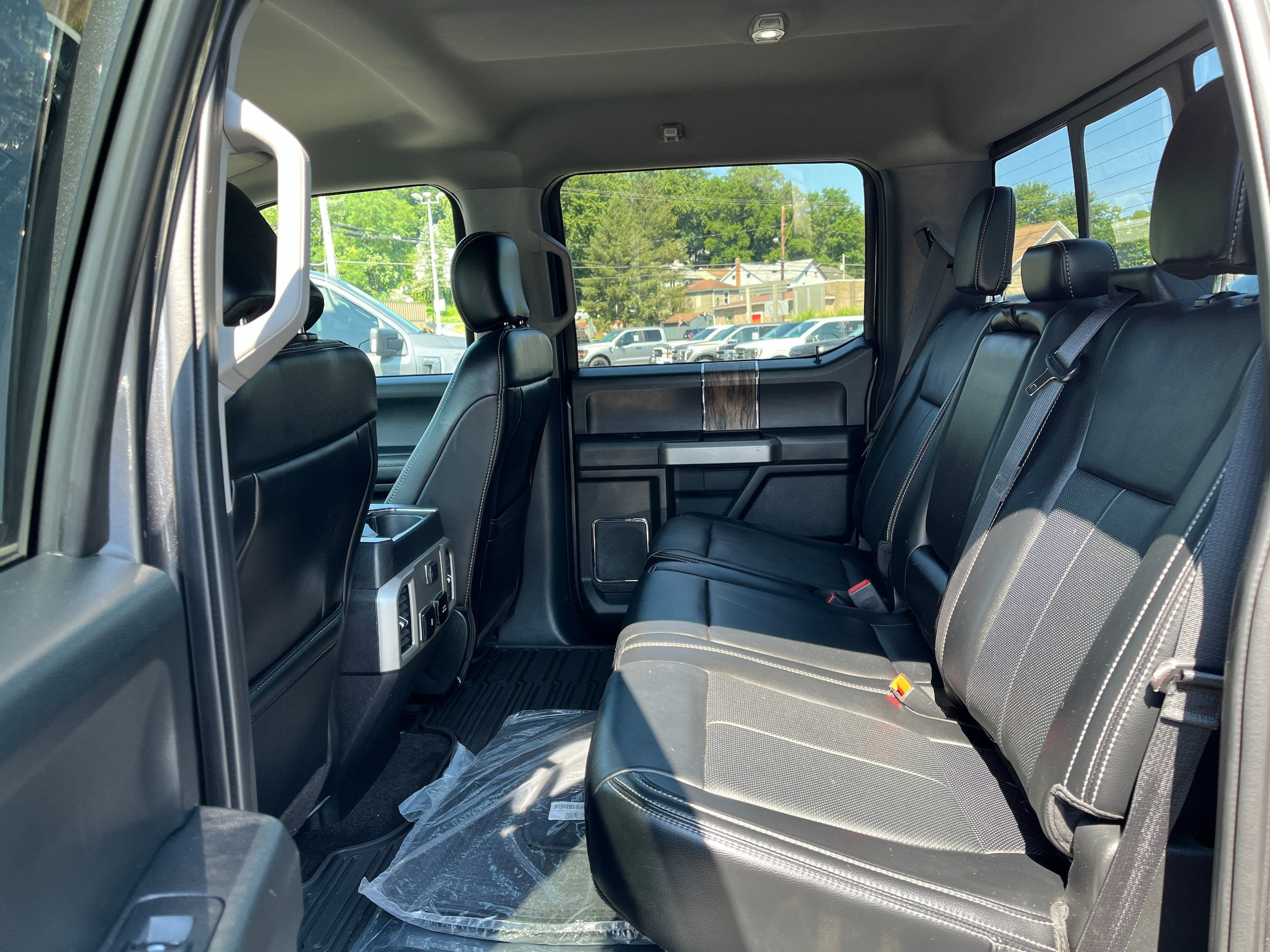 Certified 2019 Ford F150 Lariat w/ Trailer Tow Package AWD/4WD image 12