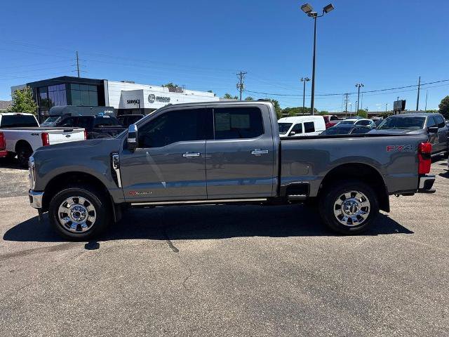 Certified 2025 Ford F350 Lariat w/ Lariat Ultimate Package AWD/4WD image 3