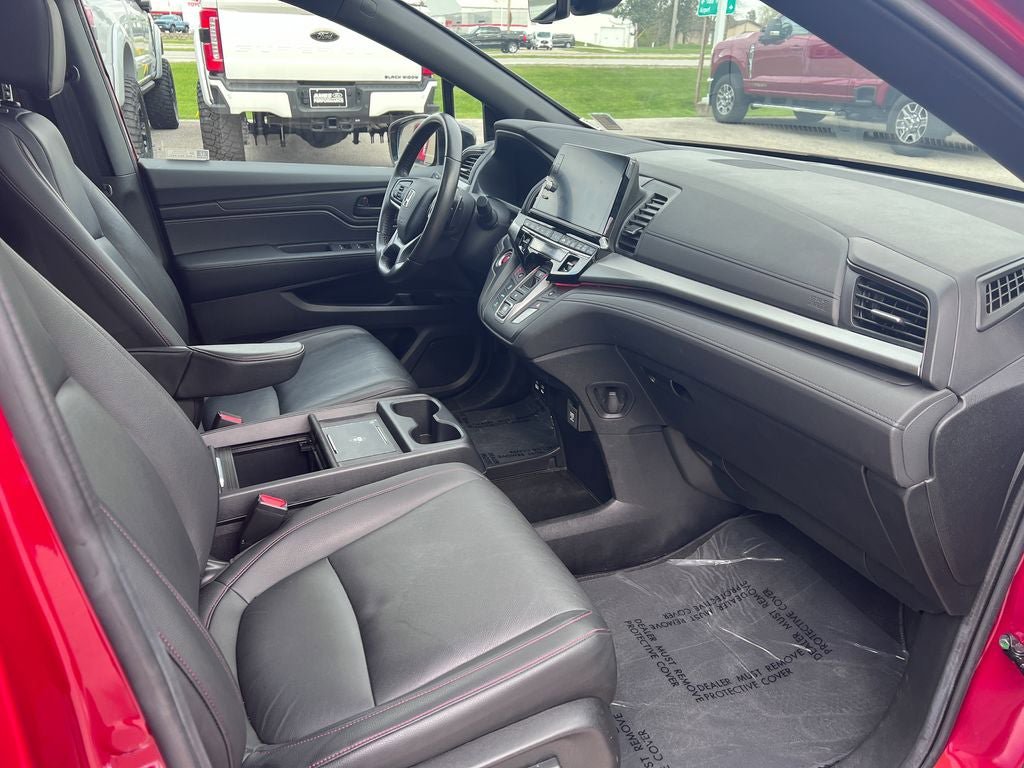 Used 2025 Honda Odyssey Sport-L image 18