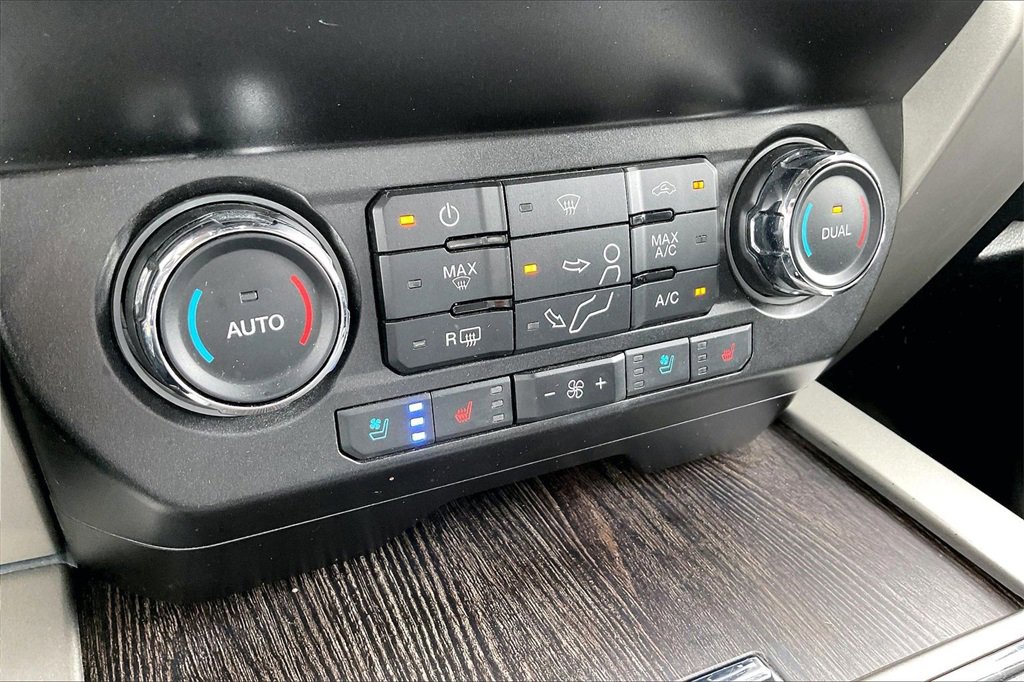 Certified 2020 Ford F250 Lariat w/ Lariat Value Package image 25