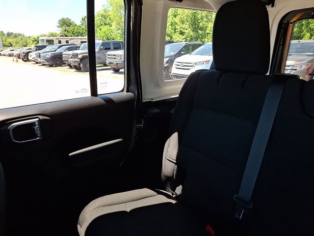 Used 2021 Jeep Wrangler Unlimited Sport w/ Sun And Sound Package AWD/4WD image 25
