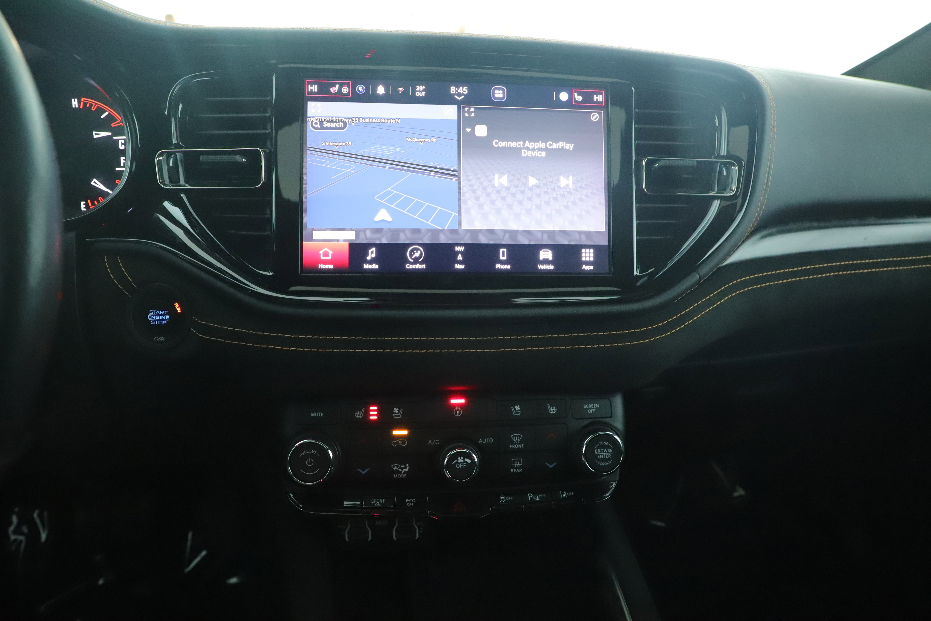 Used 2023 Dodge Durango R/T w/ Hemi Orange Plus Package image 24