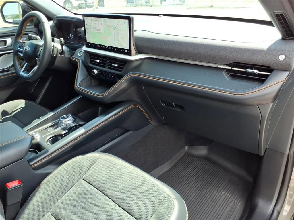 Certified 2026 Ford Explorer Tremor w/ Tremor Ultimate Package AWD/4WD image 7