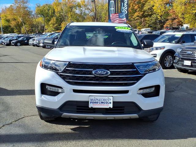 Certified 2021 Ford Explorer XLT w/ Equipment Group 202A image 8