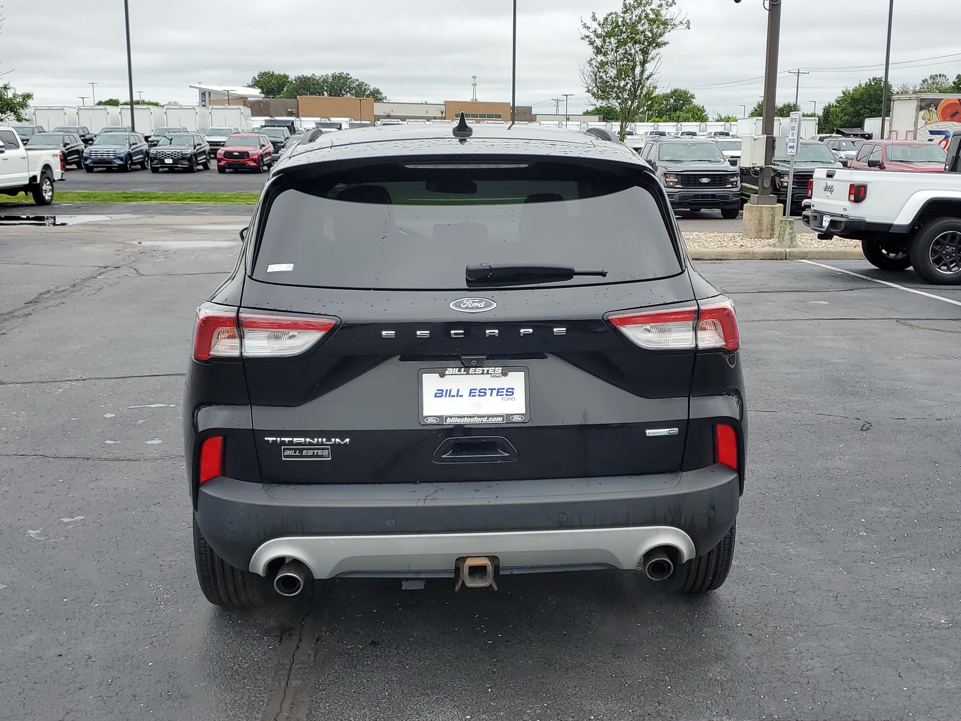 Certified 2020 Ford Escape Titanium AWD/4WD image 3