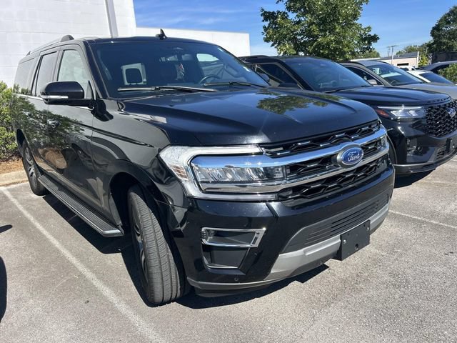 Certified 2022 Ford Expedition Max Limited RWD image 3
