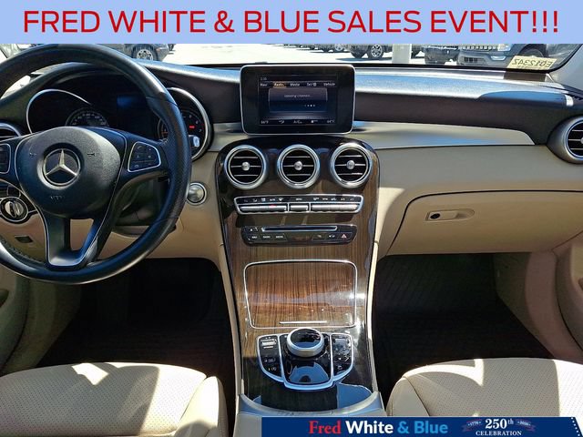 Used 2019 Mercedes-Benz GLC 300 4MATIC image 15