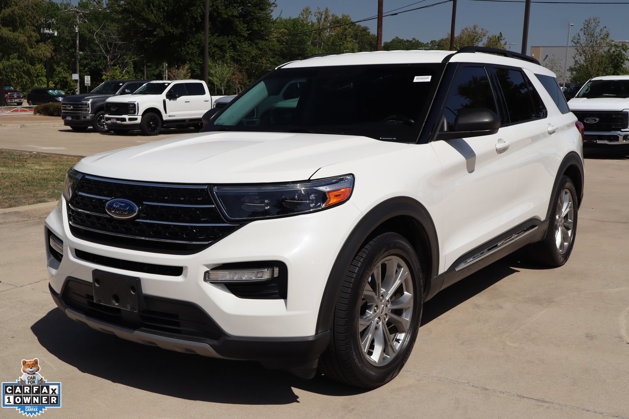 Certified 2021 Ford Explorer XLT w/ Equipment Group 202A RWD image 8